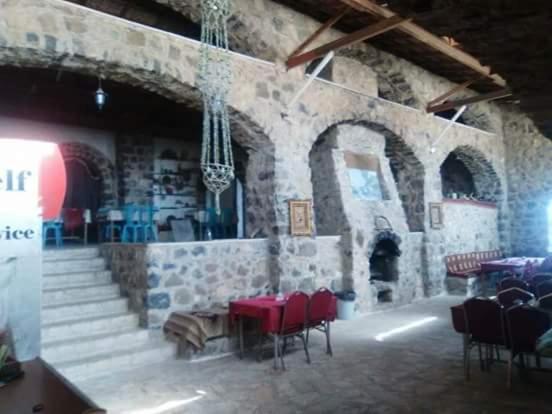 Trajan Guest House Al-Mughayer Luaran gambar